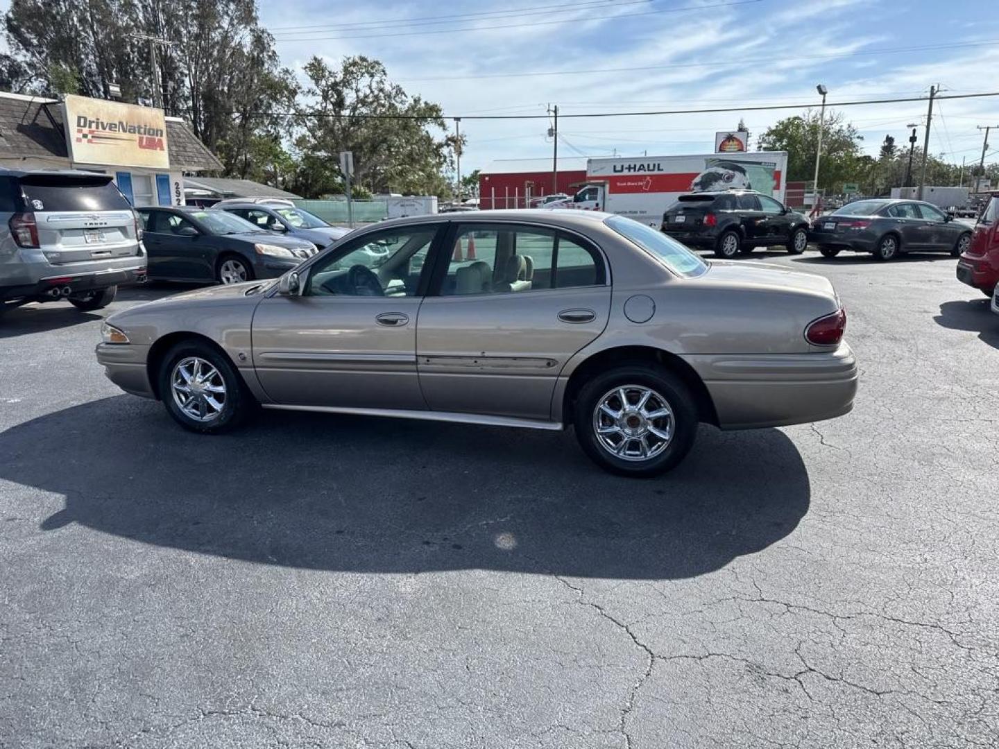 2004 GOLD BUICK LESABRE LIMITED (1G4HR54K04U) with an 3.8L engine, Automatic transmission, located at 2929 9th St. West, Bradenton, 34205, (941) 242-2810, 27.473591, -82.570679 - Thanks for inquring into DriveNation USA! All vehicles listed can be viewed at www.drivenationusa.com for vehicle history reports and additonal info. We cannot quote any terms such as down payments or monthly payments without an application. You can apply directly at www.drivenationusa.com or by con - Photo#3