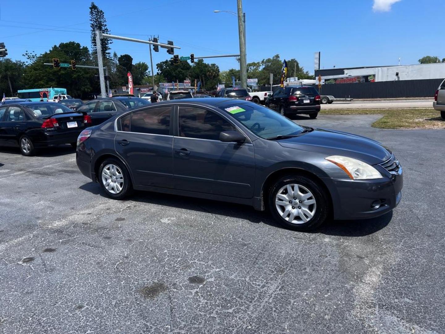 2012 GRAY NISSAN ALTIMA BASE (1N4AL2AP8CC) with an 2.5L engine, Continuously Variable transmission, located at 2929 9th St. West, Bradenton, 34205, (941) 242-2810, 27.473591, -82.570679 - Photo#0