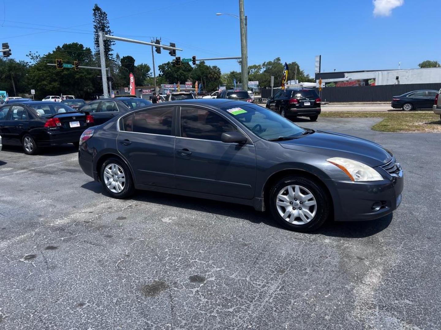 2012 GRAY NISSAN ALTIMA BASE (1N4AL2AP8CC) with an 2.5L engine, Continuously Variable transmission, located at 2929 9th St. West, Bradenton, 34205, (941) 242-2810, 27.473591, -82.570679 - Photo#2