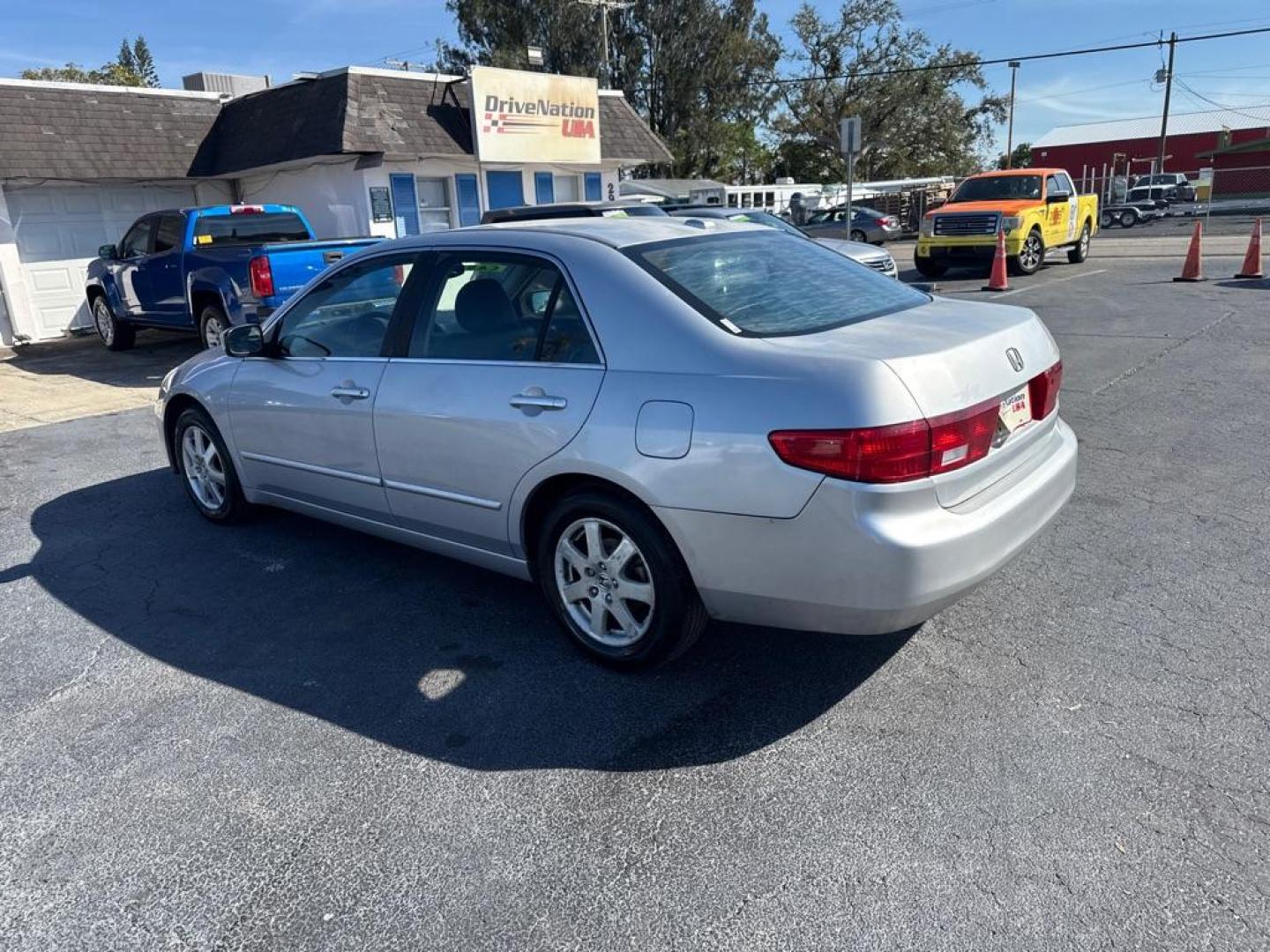 2005 SILVER HONDA ACCORD EX (1HGCM665X5A) with an 3.0L engine, Automatic transmission, located at 2929 9th St. West, Bradenton, 34205, (941) 242-2810, 27.473591, -82.570679 - Thanks for inquring into DriveNation USA! All vehicles listed can be viewed at www.drivenationusa.com for vehicle history reports and additonal info. We cannot quote any terms such as down payments or monthly payments without an application. You can apply directly at www.drivenationusa.com or by con - Photo#5