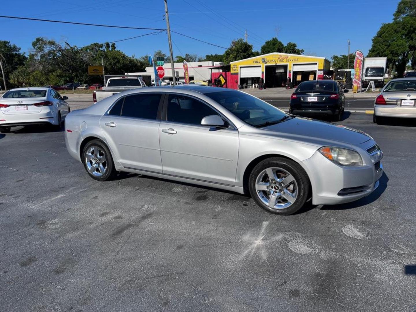 2010 SILVER CHEVROLET MALIBU 1LT (1G1ZC5EB2AF) with an 2.4L engine, Automatic transmission, located at 2929 9th St. West, Bradenton, 34205, (941) 242-2810, 27.473591, -82.570679 - Photo#1