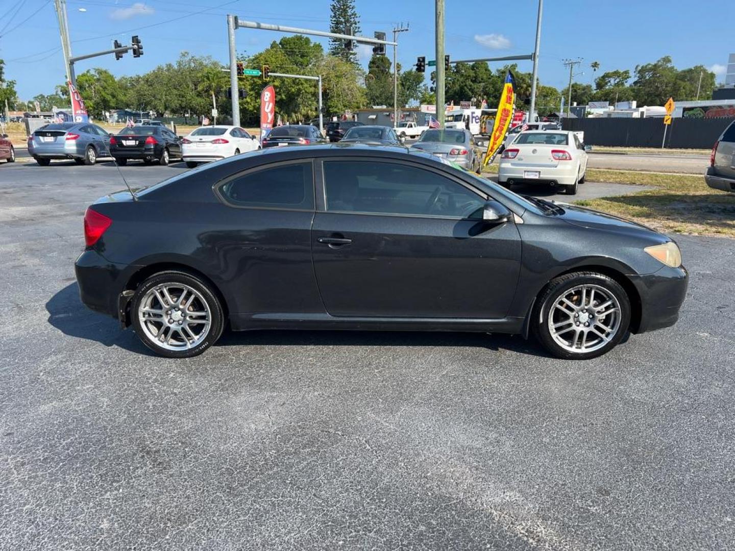 2007 BLACK SCION TC (JTKDE177170) with an 2.4L engine, Automatic transmission, located at 2929 9th St. West, Bradenton, 34205, (941) 242-2810, 27.473591, -82.570679 - Photo#7