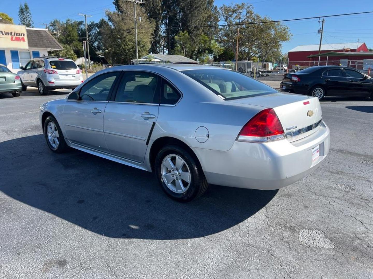 2011 SILVER CHEVROLET IMPALA LS (2G1WF5EK9B1) with an 3.5L engine, Automatic transmission, located at 2929 9th St. West, Bradenton, 34205, (941) 242-2810, 27.473591, -82.570679 - Photo#4