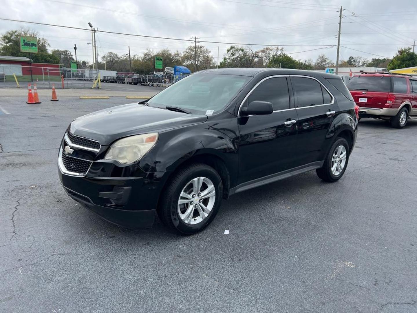 2013 BLACK CHEVROLET EQUINOX LS (2GNALBEK2D6) with an 2.4L engine, Automatic transmission, located at 2929 9th St. West, Bradenton, 34205, (941) 242-2810, 27.473591, -82.570679 - Thanks for inquring into DriveNation USA! All vehicles listed can be viewed at www.drivenationusa.com for vehicle history reports and additonal info. We cannot quote any terms such as down payments or monthly payments without an application. You can apply directly at www.drivenationusa.com or by con - Photo#4