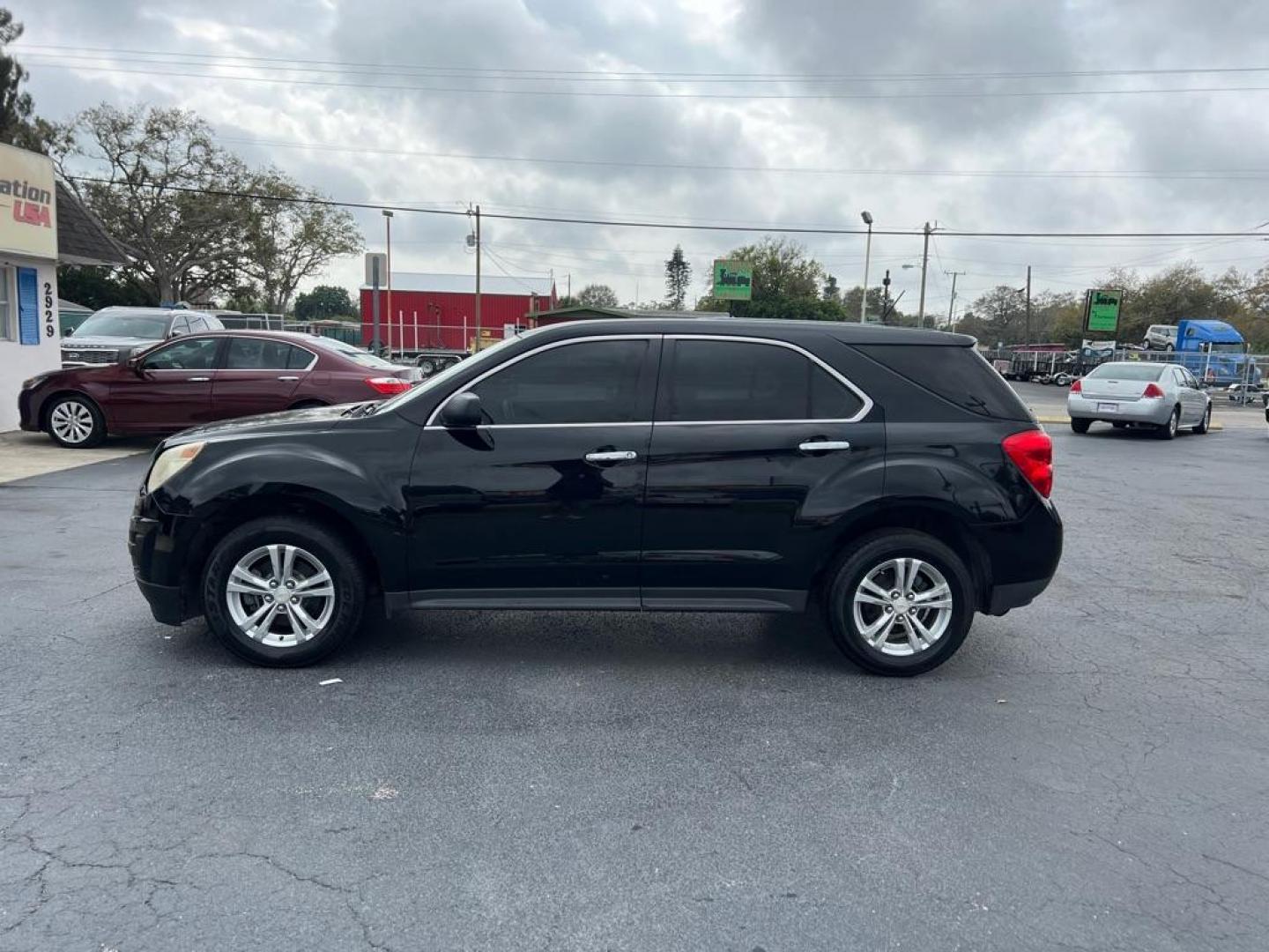 2013 BLACK CHEVROLET EQUINOX LS (2GNALBEK2D6) with an 2.4L engine, Automatic transmission, located at 2929 9th St. West, Bradenton, 34205, (941) 242-2810, 27.473591, -82.570679 - Thanks for inquring into DriveNation USA! All vehicles listed can be viewed at www.drivenationusa.com for vehicle history reports and additonal info. We cannot quote any terms such as down payments or monthly payments without an application. You can apply directly at www.drivenationusa.com or by con - Photo#5