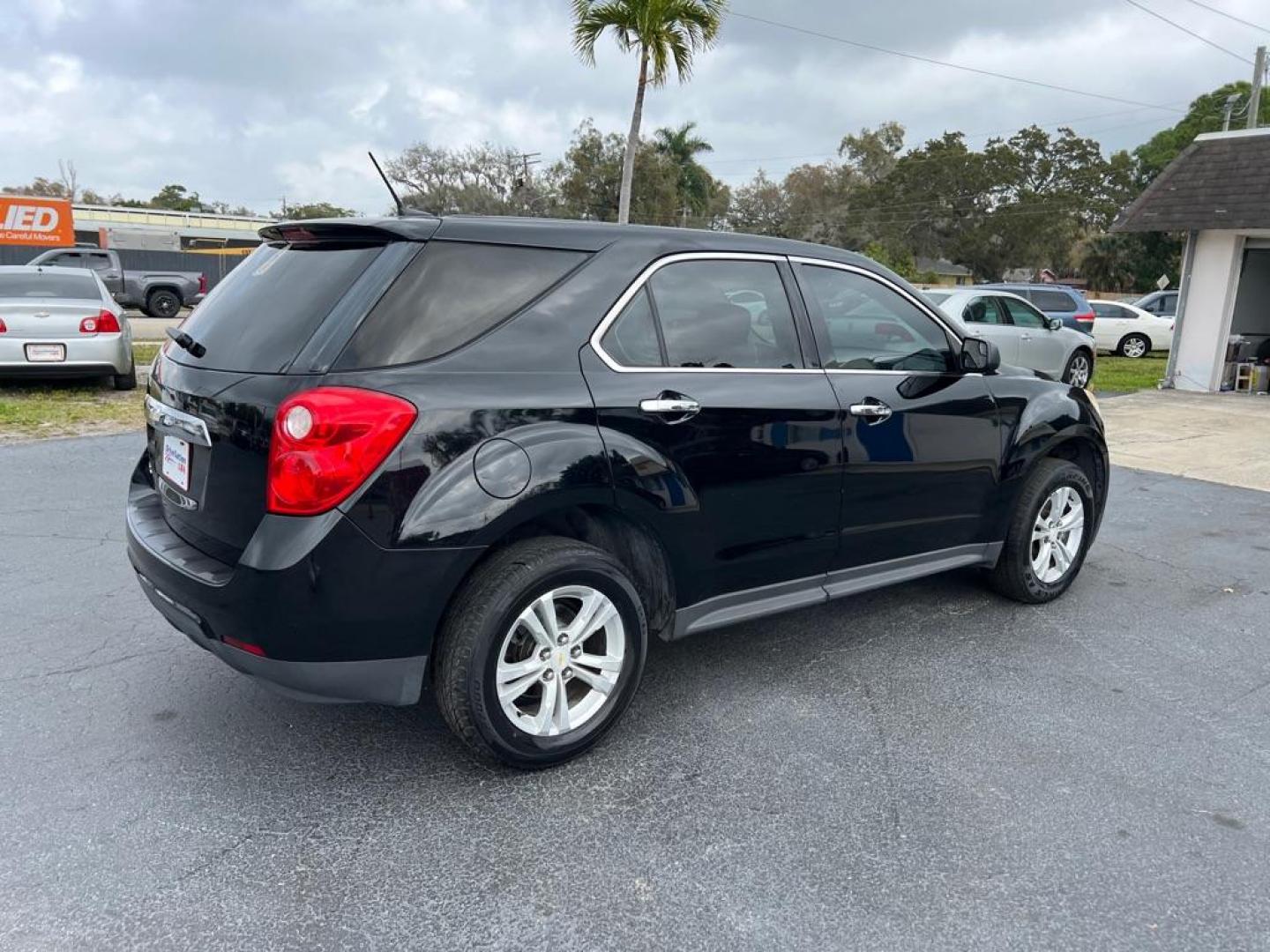 2013 BLACK CHEVROLET EQUINOX LS (2GNALBEK2D6) with an 2.4L engine, Automatic transmission, located at 2929 9th St. West, Bradenton, 34205, (941) 242-2810, 27.473591, -82.570679 - Thanks for inquring into DriveNation USA! All vehicles listed can be viewed at www.drivenationusa.com for vehicle history reports and additonal info. We cannot quote any terms such as down payments or monthly payments without an application. You can apply directly at www.drivenationusa.com or by con - Photo#8