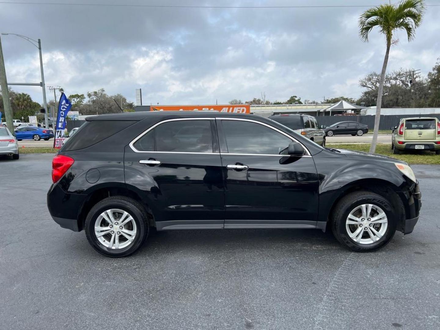 2013 BLACK CHEVROLET EQUINOX LS (2GNALBEK2D6) with an 2.4L engine, Automatic transmission, located at 2929 9th St. West, Bradenton, 34205, (941) 242-2810, 27.473591, -82.570679 - Thanks for inquring into DriveNation USA! All vehicles listed can be viewed at www.drivenationusa.com for vehicle history reports and additonal info. We cannot quote any terms such as down payments or monthly payments without an application. You can apply directly at www.drivenationusa.com or by con - Photo#9