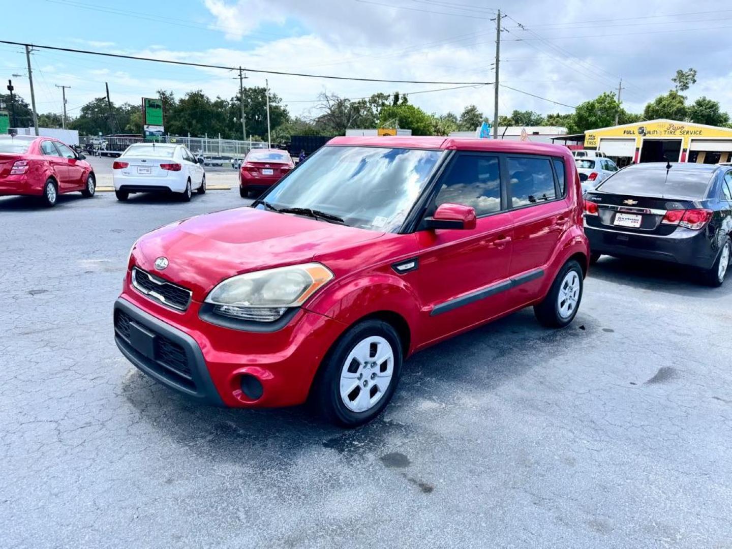 2013 RED KIA SOUL (KNDJT2A50D7) with an 1.6L engine, Automatic transmission, located at 2929 9th St. West, Bradenton, 34205, (941) 242-2810, 27.473591, -82.570679 - Thanks for inquring into DriveNation USA! All vehicles listed can be viewed at www.drivenationusa.com for vehicle history reports and additonal info. We cannot quote any terms such as down payments or monthly payments without an application. You can apply directly at www.drivenationusa.com or by con - Photo#3