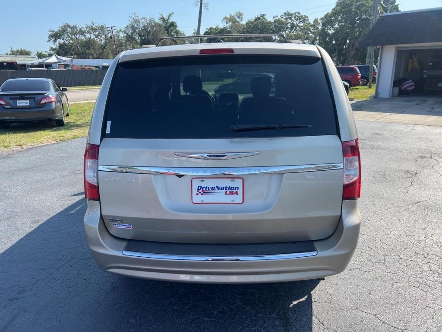 2014 TAN CHRYSLER TOWN and COUNTRY TOURING (2C4RC1BG8ER) with an 3.6L engine, Automatic transmission, located at 2929 9th St. West, Bradenton, 34205, (941) 242-2810, 27.473591, -82.570679 - Photo#6