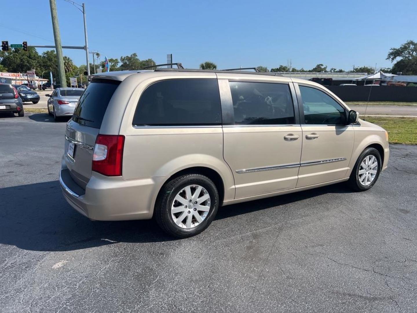 2014 TAN CHRYSLER TOWN and COUNTRY TOURING (2C4RC1BG8ER) with an 3.6L engine, Automatic transmission, located at 2929 9th St. West, Bradenton, 34205, (941) 242-2810, 27.473591, -82.570679 - Photo#7