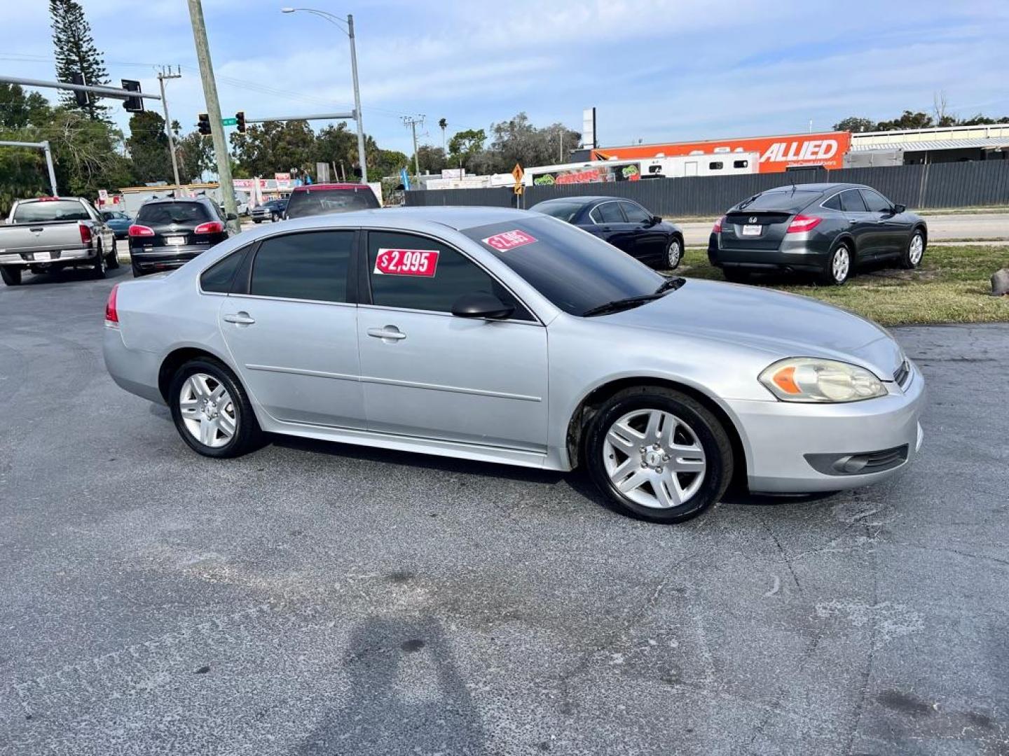 2011 SILVER CHEVROLET IMPALA LT (2G1WG5EK6B1) with an 3.5L engine, Automatic transmission, located at 2929 9th St. West, Bradenton, 34205, (941) 242-2810, 27.473591, -82.570679 - Photo#0