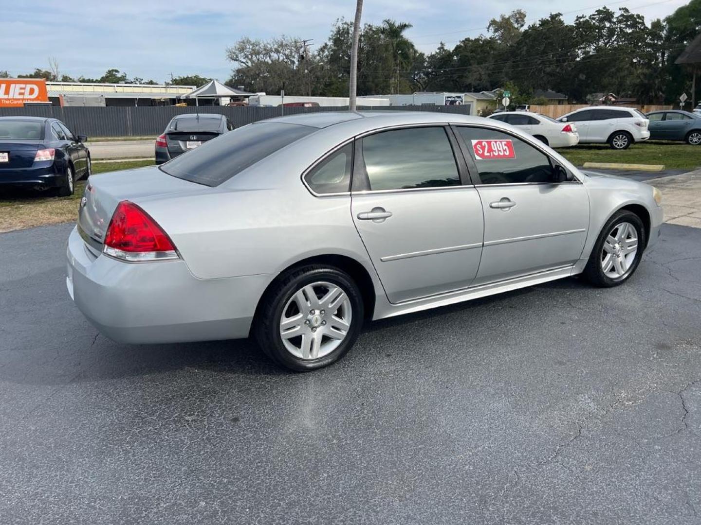 2011 SILVER CHEVROLET IMPALA LT (2G1WG5EK6B1) with an 3.5L engine, Automatic transmission, located at 2929 9th St. West, Bradenton, 34205, (941) 242-2810, 27.473591, -82.570679 - Photo#7