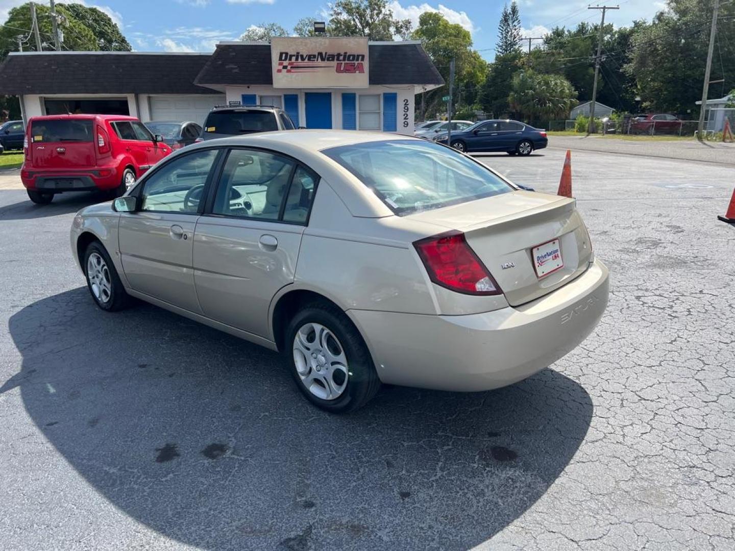 2005 TAN SATURN ION LEVEL 2 (1G8AJ52F15Z) with an 2.2L engine, Automatic transmission, located at 2929 9th St. West, Bradenton, 34205, (941) 242-2810, 27.473591, -82.570679 - Photo#5