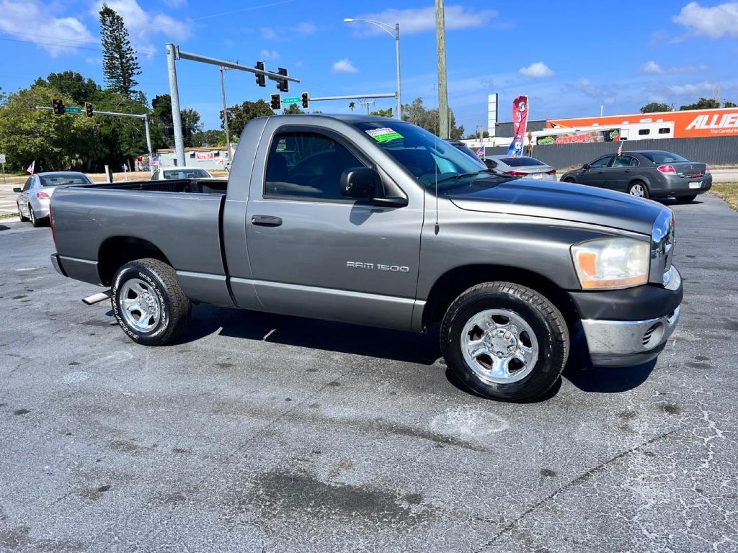 2006 GRAY DODGE RAM 1500 ST (1D7HA16K36J) with an 3.7L engine, Automatic transmission, located at 2929 9th St. West, Bradenton, 34205, (941) 242-2810, 27.473591, -82.570679 - Photo#0