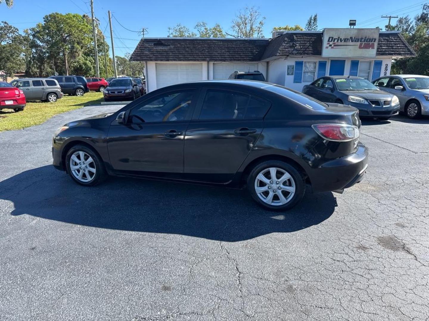 2010 BLACK MAZDA 3 I (JM1BL1SF9A1) with an 2.0L engine, Automatic transmission, located at 2929 9th St. West, Bradenton, 34205, (941) 242-2810, 27.473591, -82.570679 - Thanks for inquring into DriveNation USA! All vehicles listed can be viewed at www.drivenationusa.com for vehicle history reports and additonal info. We cannot quote any terms such as down payments or monthly payments without an application. You can apply directly at www.drivenationusa.com or by con - Photo#4