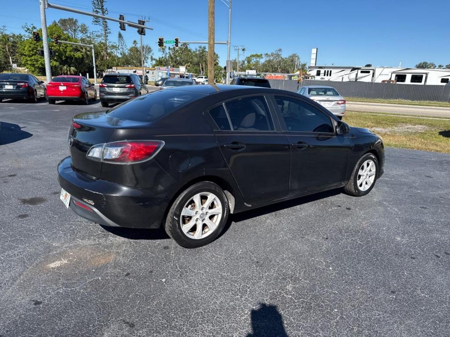 2010 BLACK MAZDA 3 I (JM1BL1SF9A1) with an 2.0L engine, Automatic transmission, located at 2929 9th St. West, Bradenton, 34205, (941) 242-2810, 27.473591, -82.570679 - Thanks for inquring into DriveNation USA! All vehicles listed can be viewed at www.drivenationusa.com for vehicle history reports and additonal info. We cannot quote any terms such as down payments or monthly payments without an application. You can apply directly at www.drivenationusa.com or by con - Photo#6