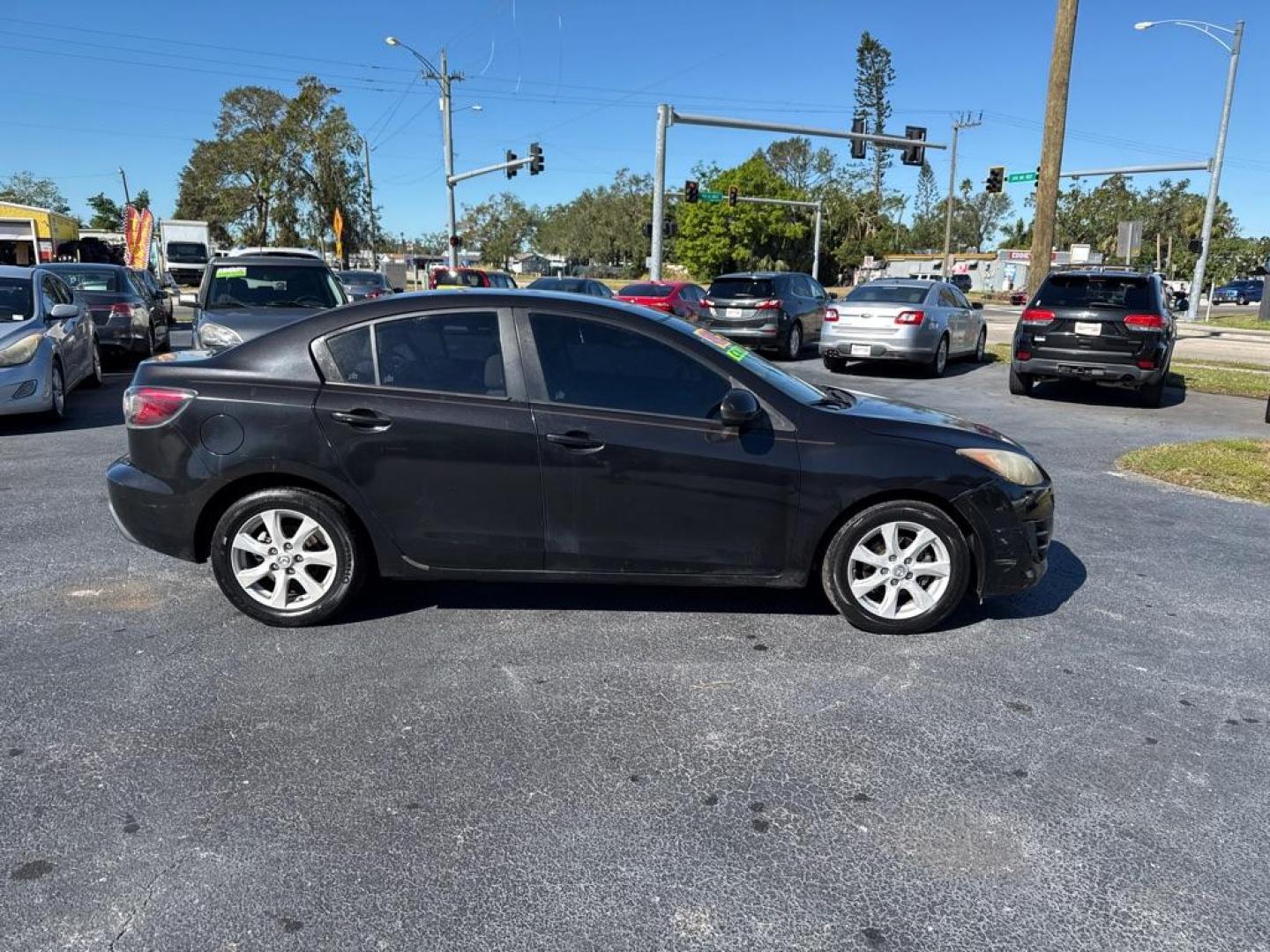 2010 BLACK MAZDA 3 I (JM1BL1SF9A1) with an 2.0L engine, Automatic transmission, located at 2929 9th St. West, Bradenton, 34205, (941) 242-2810, 27.473591, -82.570679 - Thanks for inquring into DriveNation USA! All vehicles listed can be viewed at www.drivenationusa.com for vehicle history reports and additonal info. We cannot quote any terms such as down payments or monthly payments without an application. You can apply directly at www.drivenationusa.com or by con - Photo#7