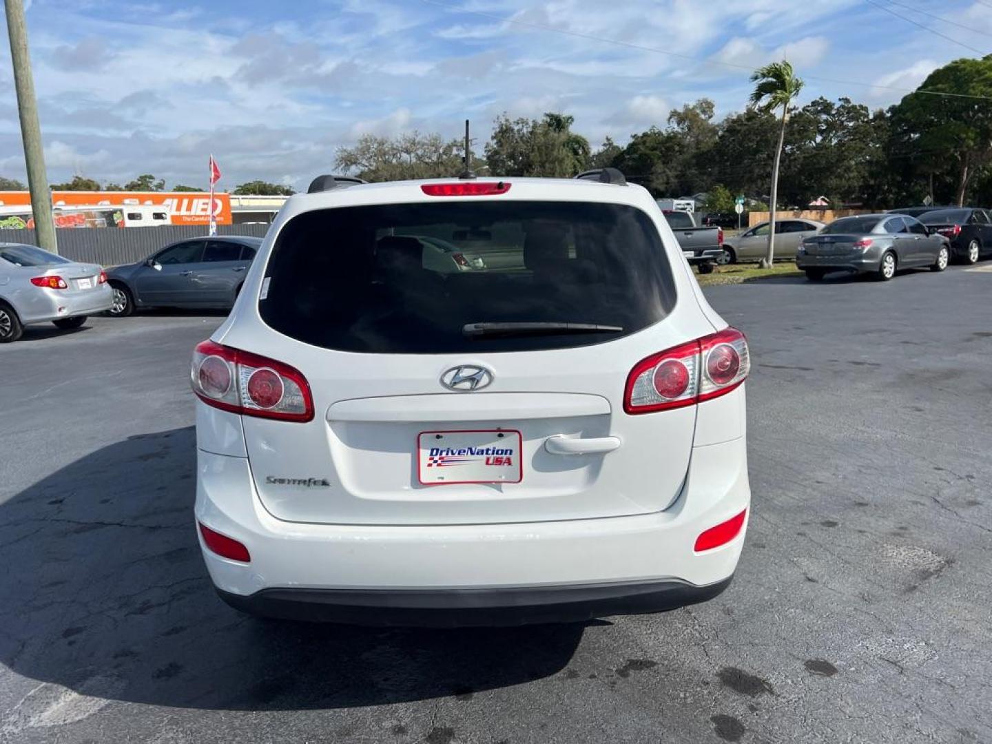 2012 WHITE HYUNDAI SANTA FE GLS (5XYZG4AGXCG) with an 3.5L engine, Automatic transmission, located at 2929 9th St. West, Bradenton, 34205, (941) 242-2810, 27.473591, -82.570679 - Photo#7