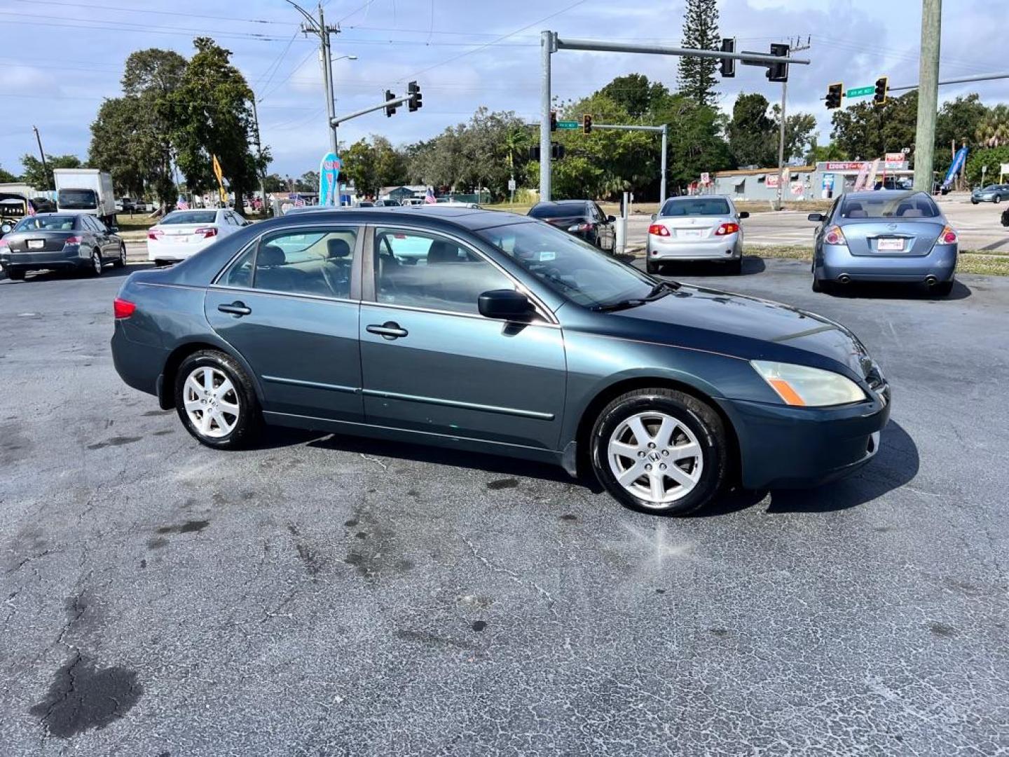 2005 HONDA ACCORD EX (1HGCM66595A) with an 3.0L engine, Automatic transmission, located at 2929 9th St. West, Bradenton, 34205, (941) 242-2810, 27.473591, -82.570679 - Photo#0