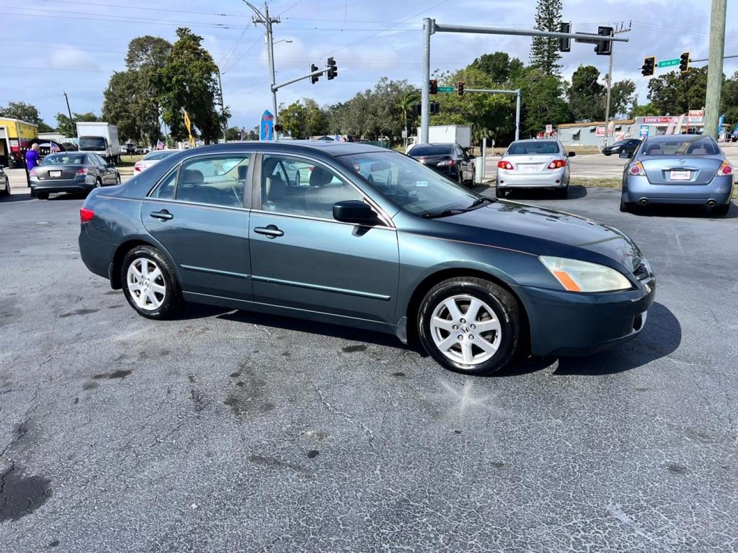 2005 HONDA ACCORD EX (1HGCM66595A) with an 3.0L engine, Automatic transmission, located at 2929 9th St. West, Bradenton, 34205, (941) 242-2810, 27.473591, -82.570679 - Photo#1