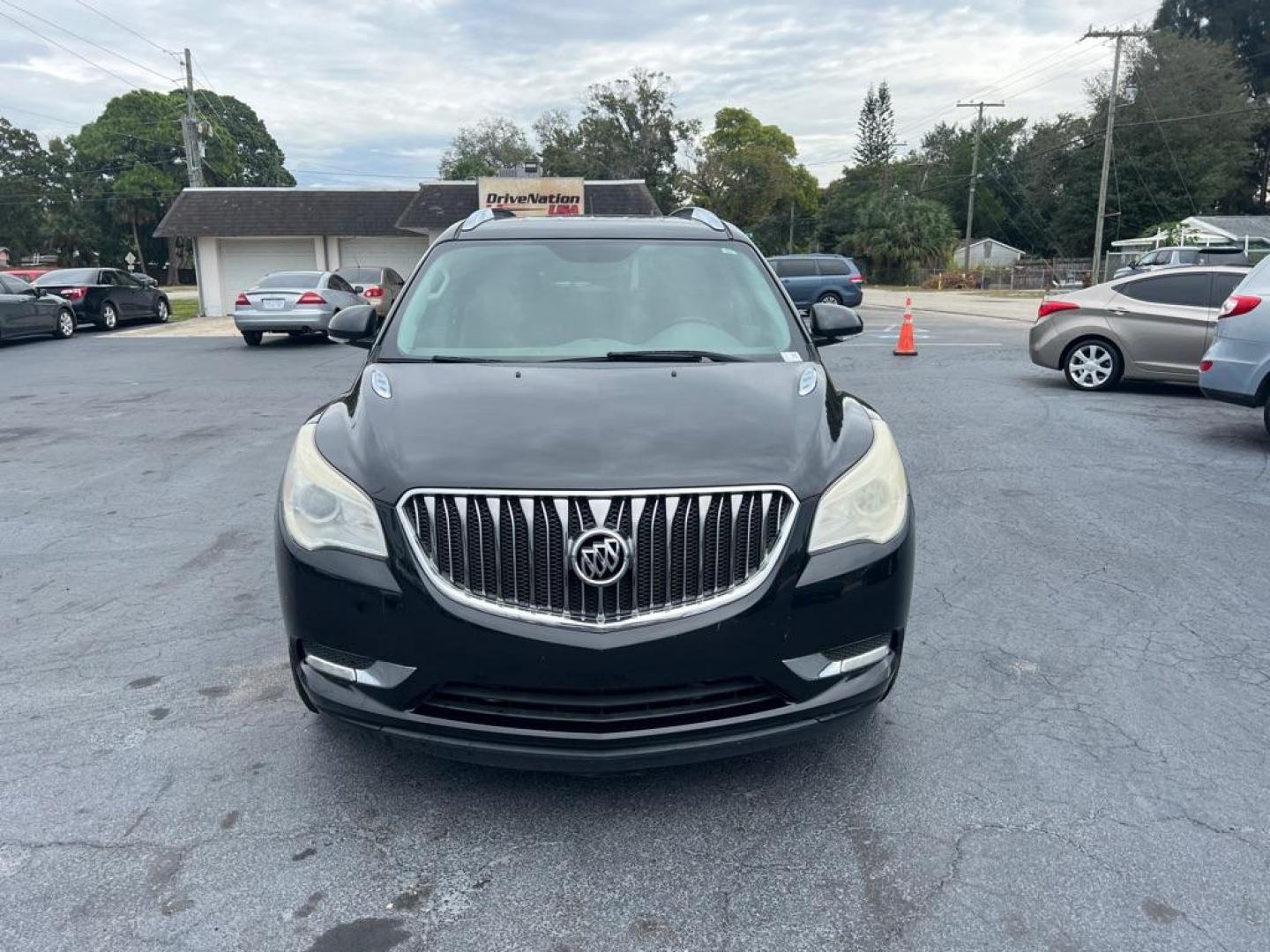 2013 BLACK BUICK ENCLAVE CXL (5GAKRBKD5DJ) with an 3.6L engine, Automatic transmission, located at 2929 9th St. West, Bradenton, 34205, (941) 242-2810, 27.473591, -82.570679 - Photo#3