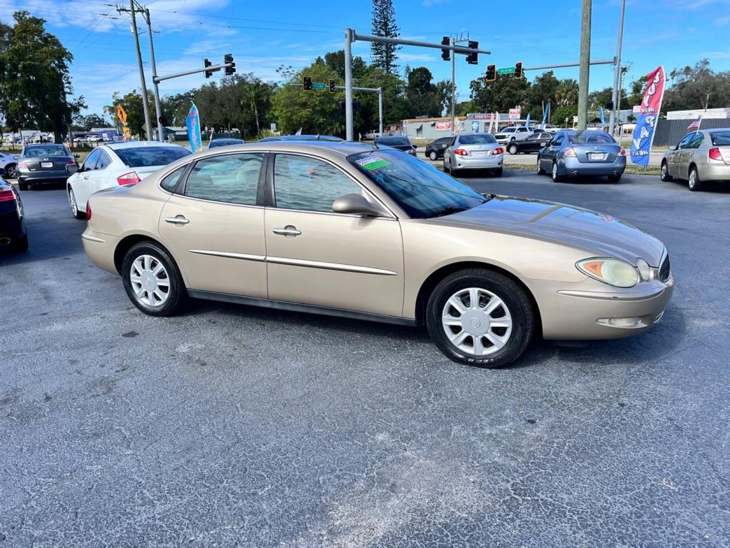 2005 TAN BUICK LACROSSE CX (2G4WC532351) with an 3.8L engine, Automatic transmission, located at 2929 9th St. West, Bradenton, 34205, (941) 242-2810, 27.473591, -82.570679 - Photo#1