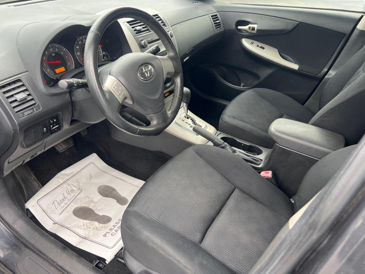 2010 GRAY TOYOTA COROLLA S (1NXBU4EE0AZ) with an 1.8L engine, Automatic transmission, located at 2929 9th St. West, Bradenton, 34205, (941) 242-2810, 27.473591, -82.570679 - Photo#12