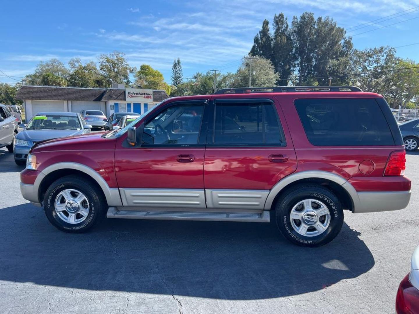 2006 RED FORD EXPEDITION EDDIE BAUER (1FMFU17506L) with an 5.4L engine, Automatic transmission, located at 2929 9th St. West, Bradenton, 34205, (941) 242-2810, 27.473591, -82.570679 - Photo#3