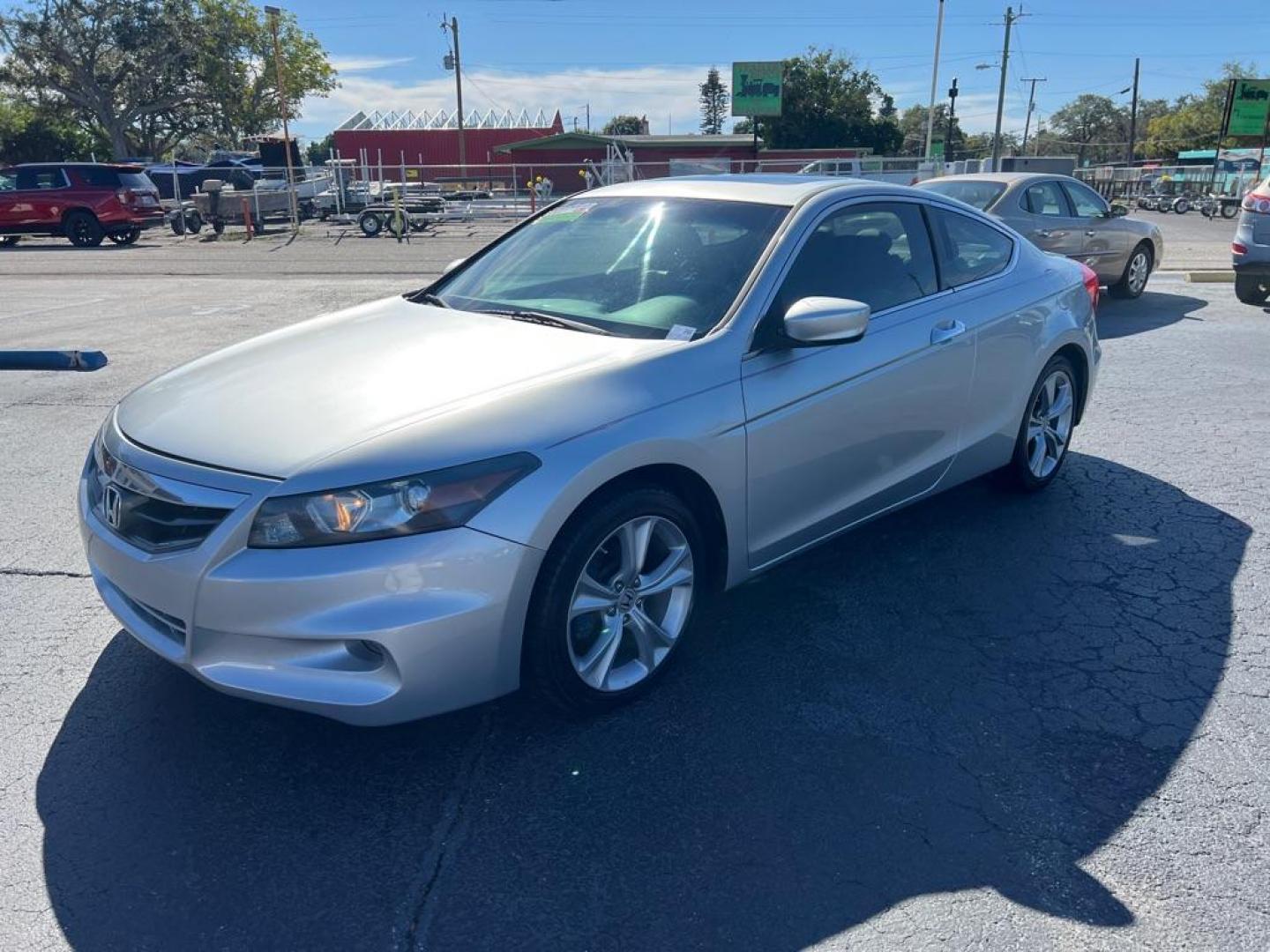 2012 SILVER HONDA ACCORD EXL (1HGCS2B8XCA) with an 3.5L engine, Automatic transmission, located at 2929 9th St. West, Bradenton, 34205, (941) 242-2810, 27.473591, -82.570679 - Photo#3