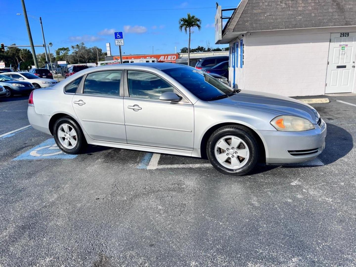 2011 SILVER CHEVROLET IMPALA LS (2G1WF5EKXB1) with an 3.5L engine, Automatic transmission, located at 2929 9th St. West, Bradenton, 34205, (941) 242-2810, 27.473591, -82.570679 - Photo#0