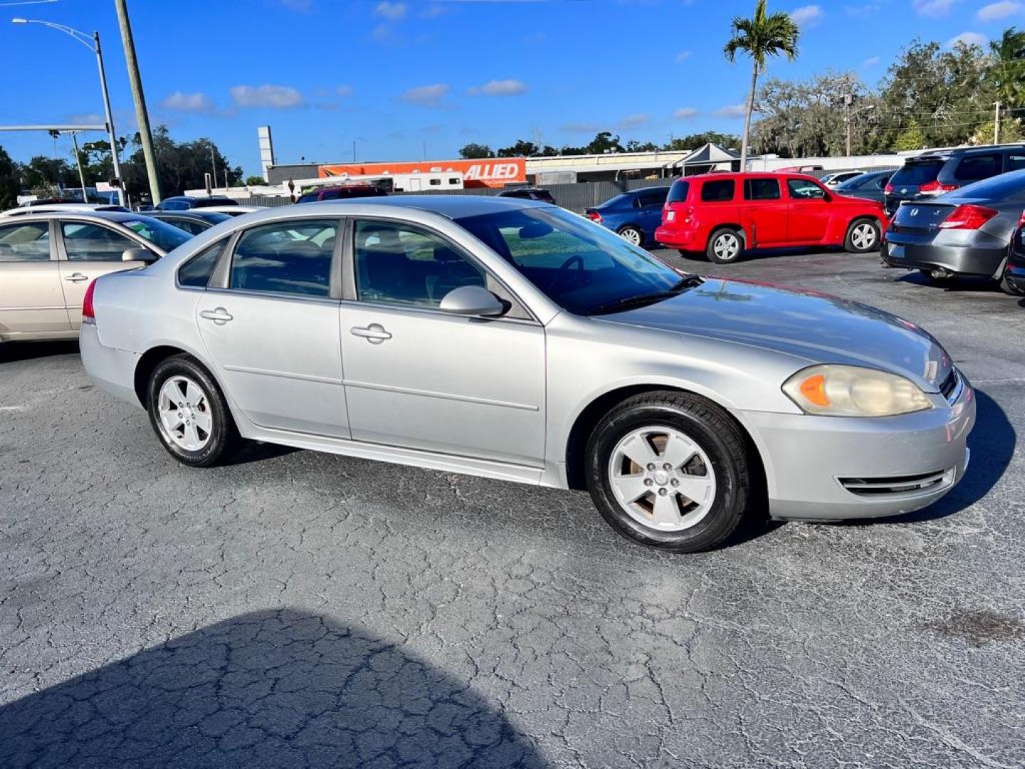 2011 SILVER CHEVROLET IMPALA LS (2G1WF5EKXB1) with an 3.5L engine, Automatic transmission, located at 2929 9th St. West, Bradenton, 34205, (941) 242-2810, 27.473591, -82.570679 - Photo#1