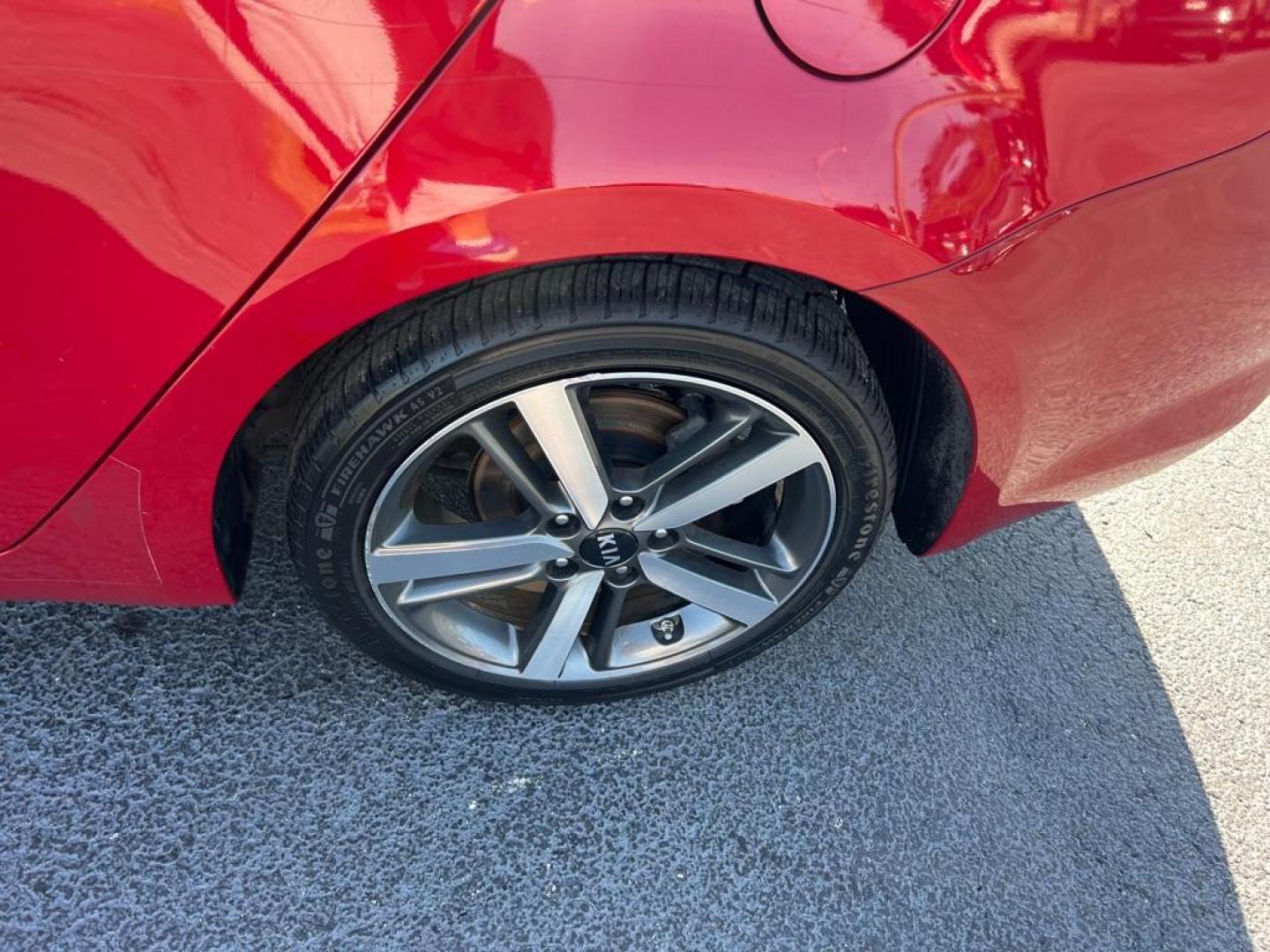 2018 RED KIA FORTE EX (3KPFL4A81JE) with an 2.0L engine, Automatic transmission, located at 2929 9th St. West, Bradenton, 34205, (941) 242-2810, 27.473591, -82.570679 - Thanks for inquring into DriveNation USA! All vehicles listed can be viewed at www.drivenationusa.com for vehicle history reports and additonal info. We cannot quote any terms such as down payments or monthly payments without an application. You can apply directly at www.drivenationusa.com or by con - Photo#10