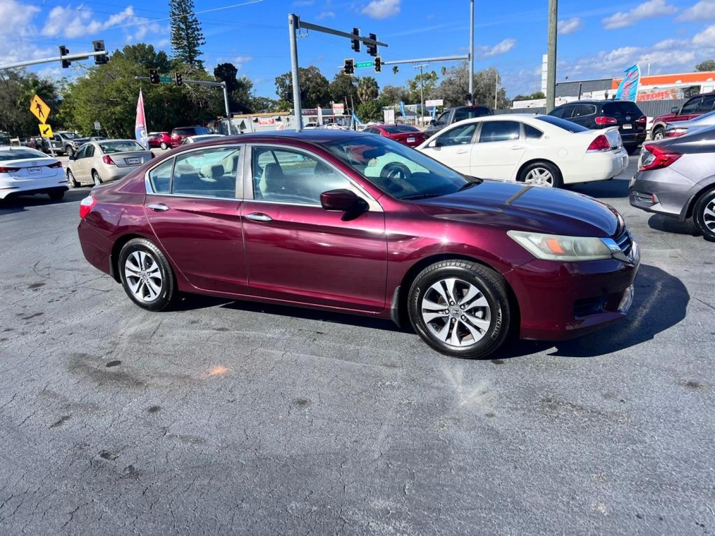 2013 RED HONDA ACCORD LX (1HGCR2F36DA) with an 2.4L engine, Continuously Variable transmission, located at 2929 9th St. West, Bradenton, 34205, (941) 242-2810, 27.473591, -82.570679 - Photo#13