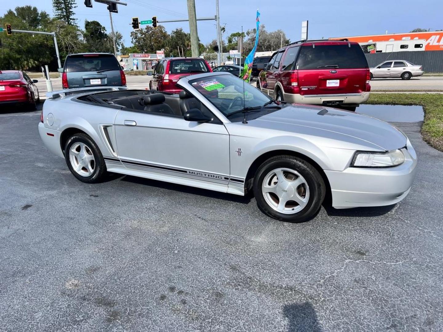 2001 SILVER FORD MUSTANG (1FAFP44471F) with an 3.8L engine, Automatic transmission, located at 2929 9th St. West, Bradenton, 34205, (941) 242-2810, 27.473591, -82.570679 - Thanks for inquring into DriveNation USA! All vehicles listed can be viewed at www.drivenationusa.com for vehicle history reports and additonal info. We cannot quote any terms such as down payments or monthly payments without an application. You can apply directly at www.drivenationusa.com or by con - Photo#10