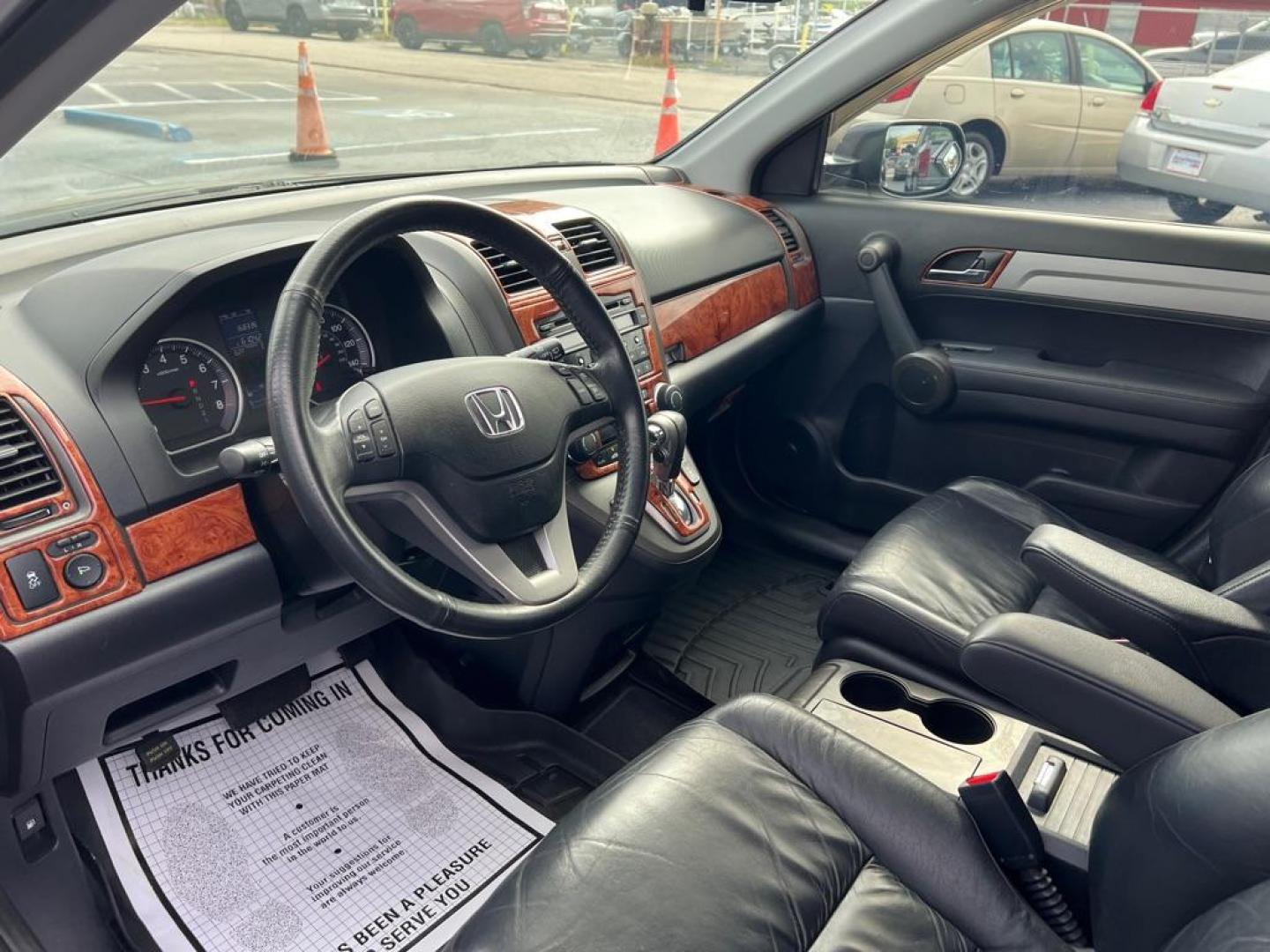 2011 SILVER HONDA CR-V EXL (JHLRE3H79BC) with an 2.4L engine, Automatic transmission, located at 2929 9th St. West, Bradenton, 34205, (941) 242-2810, 27.473591, -82.570679 - Photo#10