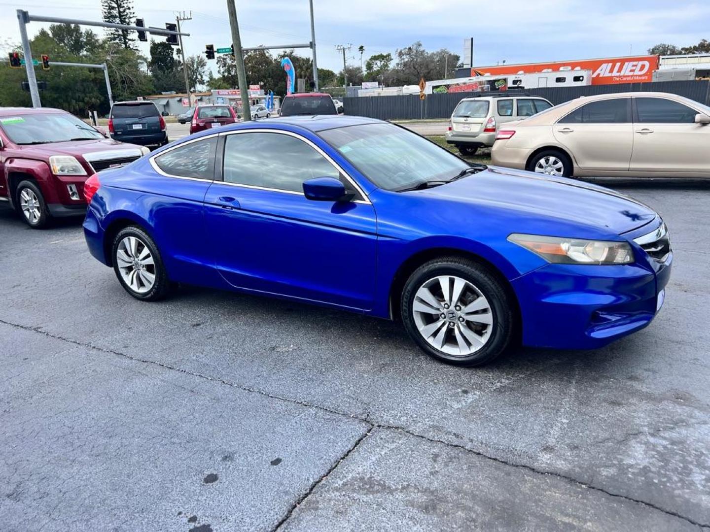 2011 BLUE HONDA ACCORD EXL (1HGCS1B8XBA) with an 2.4L engine, Automatic transmission, located at 2929 9th St. West, Bradenton, 34205, (941) 242-2810, 27.473591, -82.570679 - Photo#0