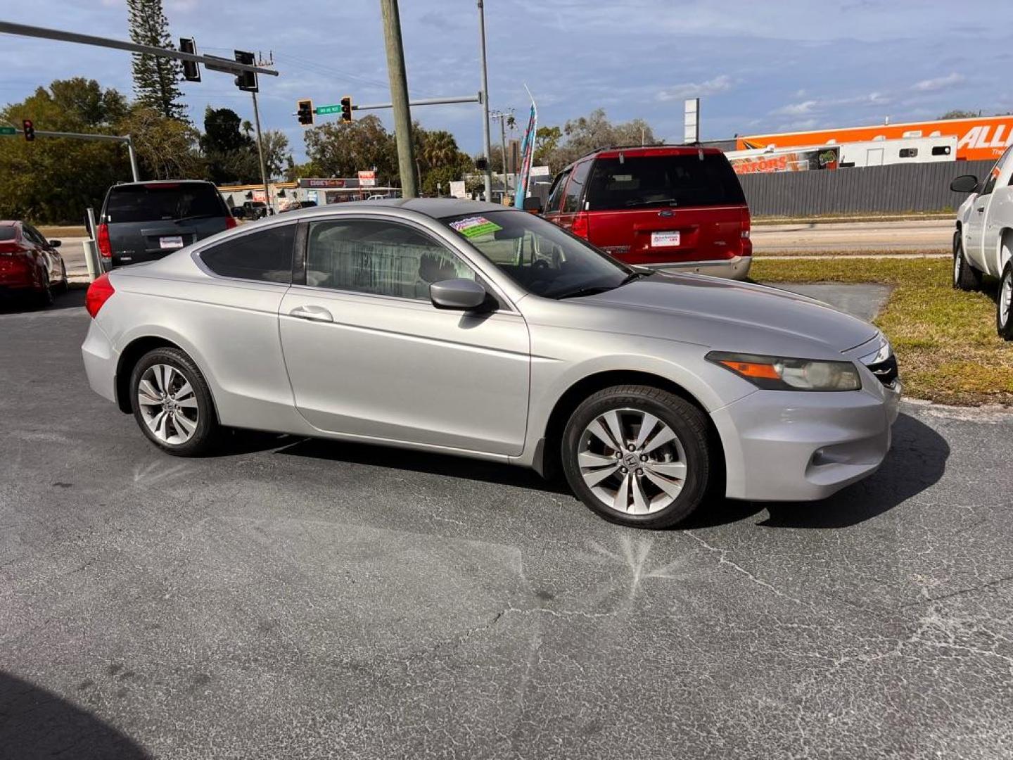 2012 SILVER HONDA ACCORD LX (1HGCS1B32CA) with an 2.4L engine, Automatic transmission, located at 2929 9th St. West, Bradenton, 34205, (941) 242-2810, 27.473591, -82.570679 - Photo#14