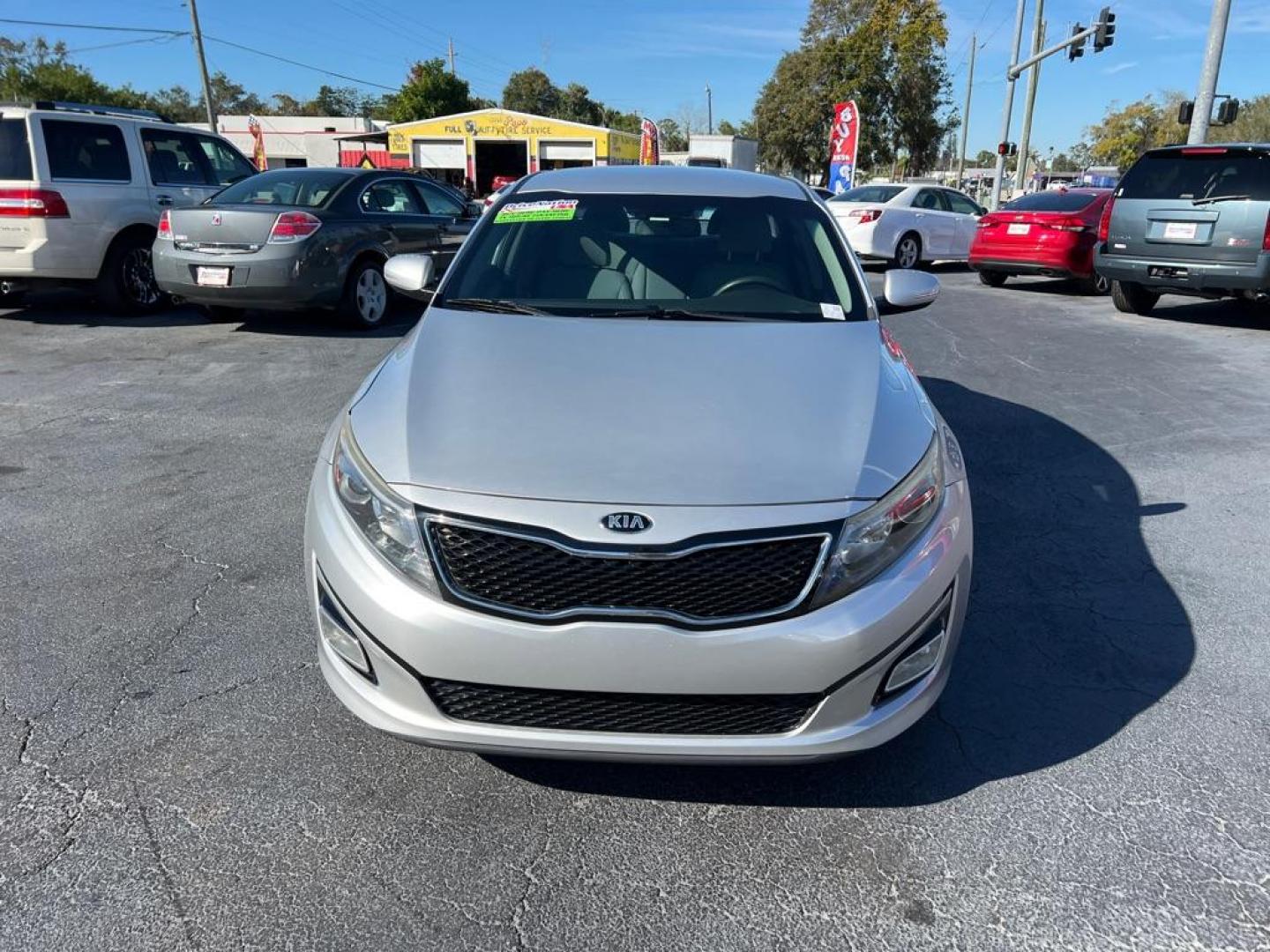 2014 SILVER KIA OPTIMA LX (5XXGM4A76EG) with an 2.4L engine, Automatic transmission, located at 2929 9th St. West, Bradenton, 34205, (941) 242-2810, 27.473591, -82.570679 - Photo#2