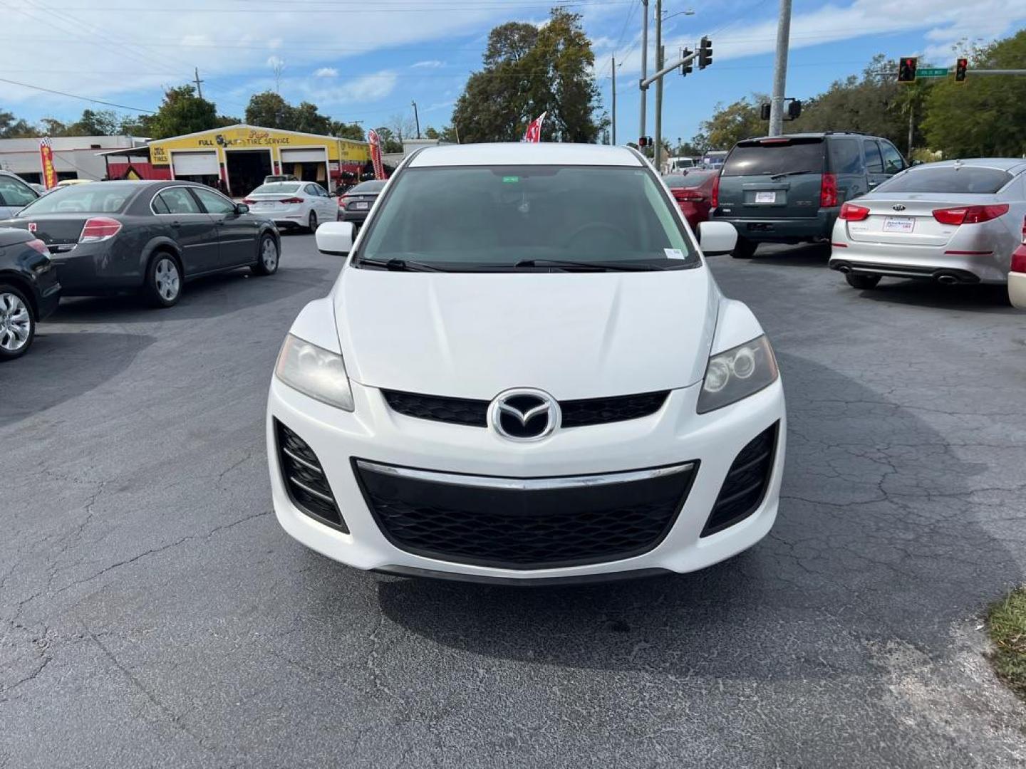 2011 WHITE MAZDA CX-7 SUX (JM3ER2A52B0) with an 2.5L engine, Automatic transmission, located at 2929 9th St. West, Bradenton, 34205, (941) 242-2810, 27.473591, -82.570679 - Photo#5