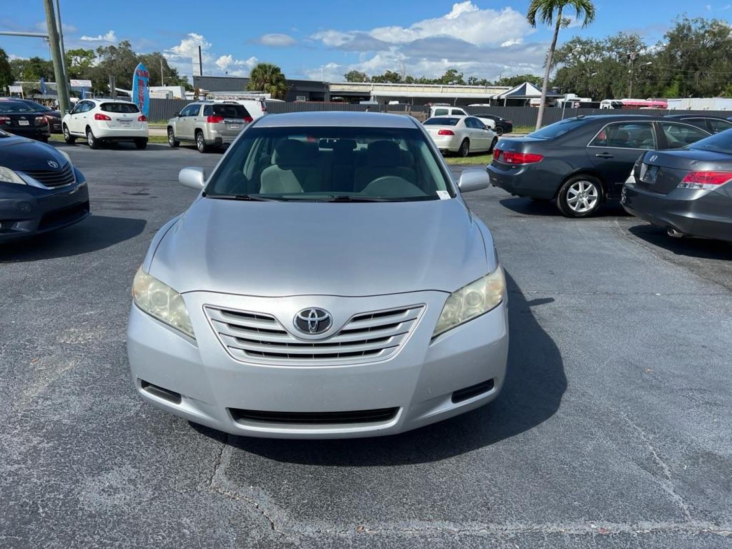 2008 SILVER TOYOTA CAMRY CE (4T1BE46K28U) with an 2.4L engine, Automatic transmission, located at 2929 9th St. West, Bradenton, 34205, (941) 242-2810, 27.473591, -82.570679 - Photo#2