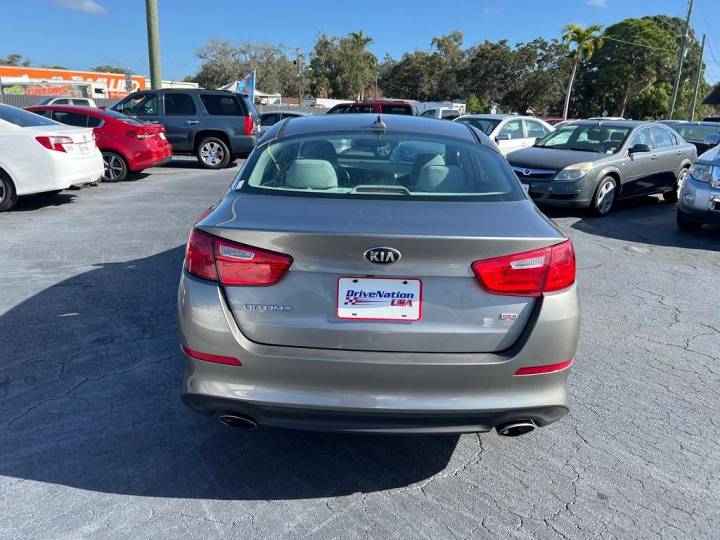 2015 GRAY KIA OPTIMA LX (5XXGM4A74FG) with an 2.4L engine, Automatic transmission, located at 2929 9th St. West, Bradenton, 34205, (941) 242-2810, 27.473591, -82.570679 - Photo#5