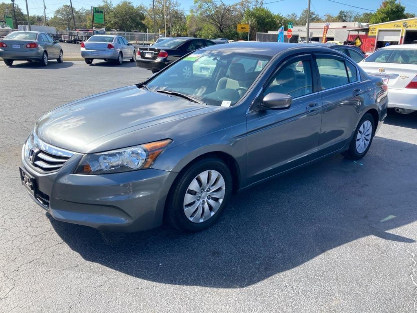 2011 GRAY HONDA ACCORD LX (1HGCP2F35BA) with an 2.4L engine, Automatic transmission, located at 2929 9th St. West, Bradenton, 34205, (941) 242-2810, 27.473591, -82.570679 - Photo#6