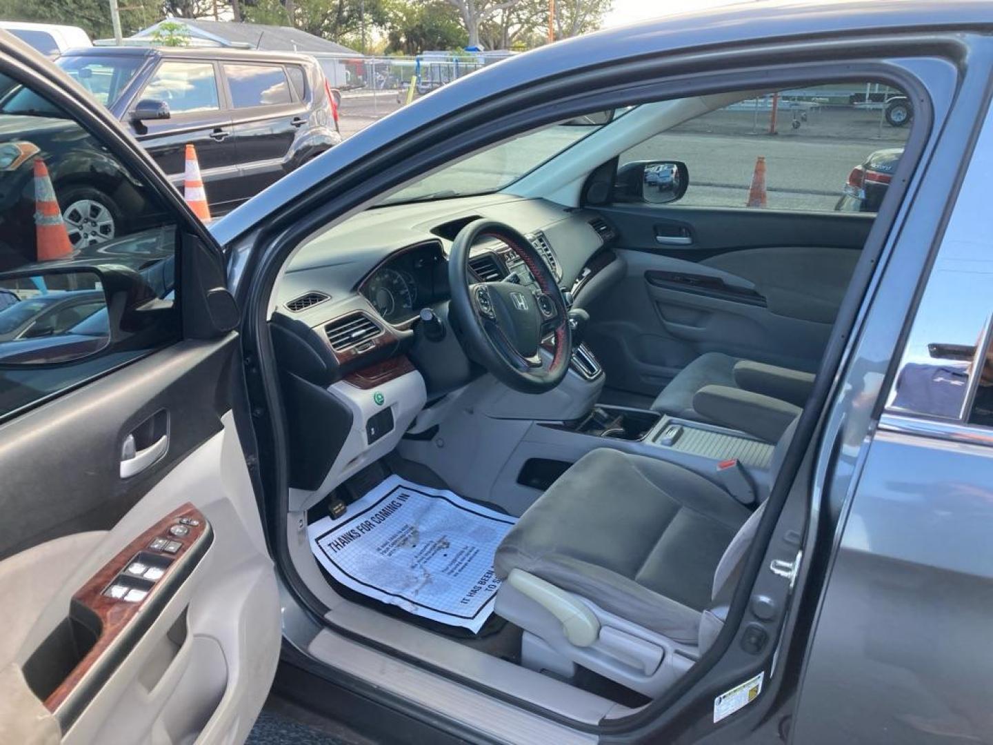 2012 GRAY HONDA CR-V EX (5J6RM3H57CL) with an 2.4L engine, Automatic transmission, located at 2929 9th St. West, Bradenton, 34205, (941) 242-2810, 27.473591, -82.570679 - Photo#9