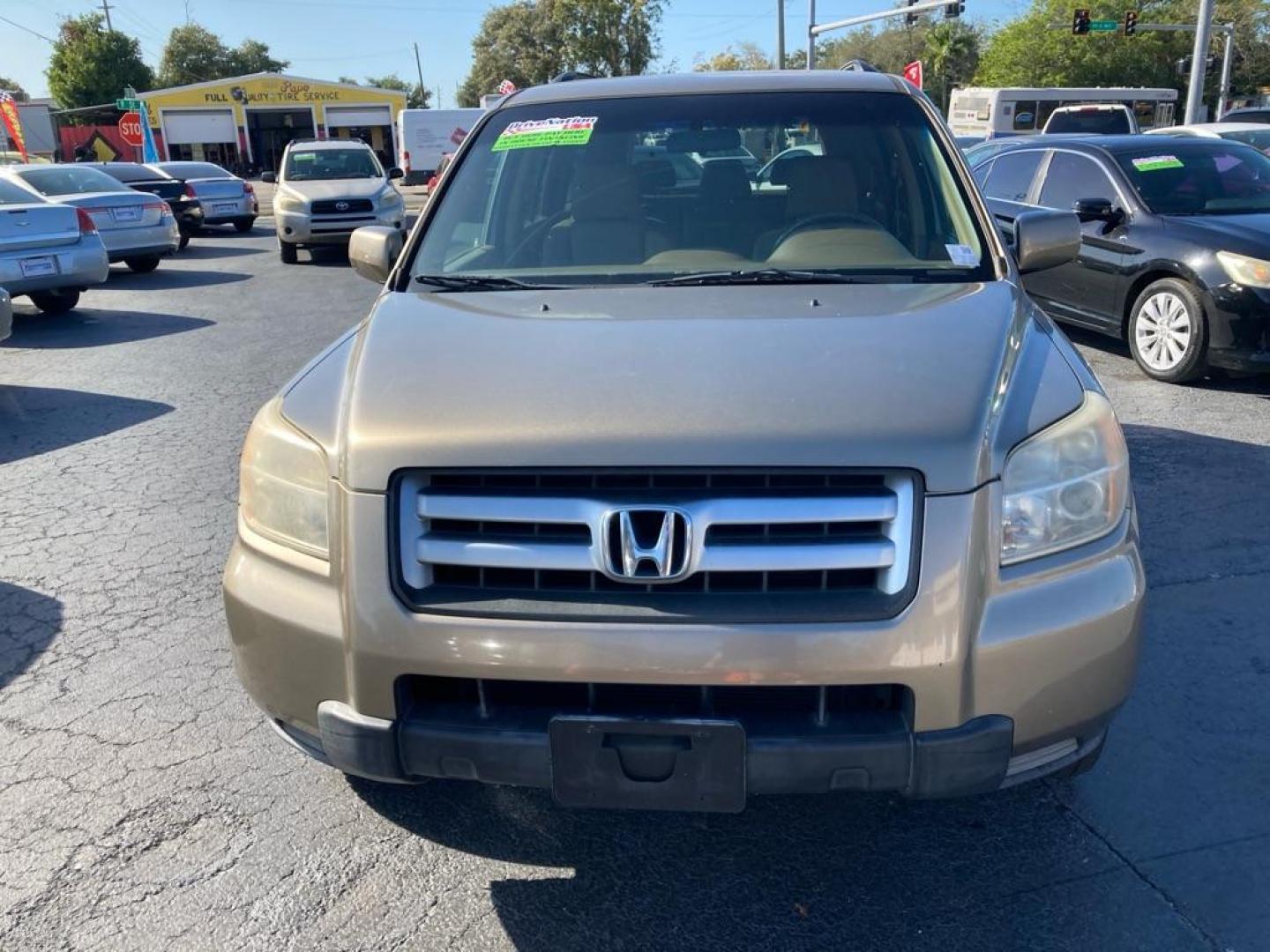 2008 GOLD HONDA PILOT VP (5FNYF28268B) with an 3.5L engine, Automatic transmission, located at 2929 9th St. West, Bradenton, 34205, (941) 242-2810, 27.473591, -82.570679 - Photo#7