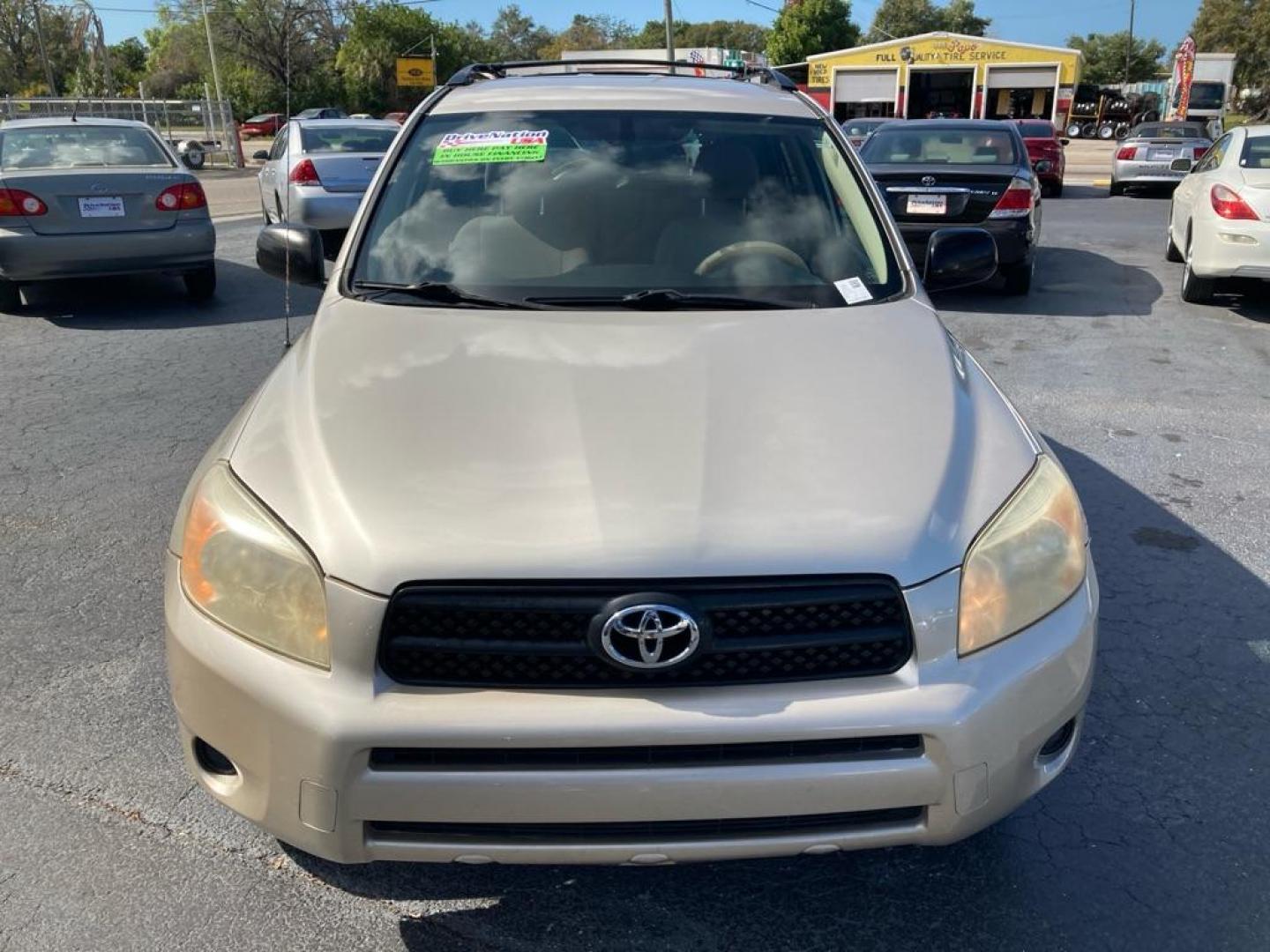 2008 GOLD TOYOTA RAV4 (JTMZD33V885) with an 2.4L engine, Automatic transmission, located at 2929 9th St. West, Bradenton, 34205, (941) 242-2810, 27.473591, -82.570679 - Photo#7