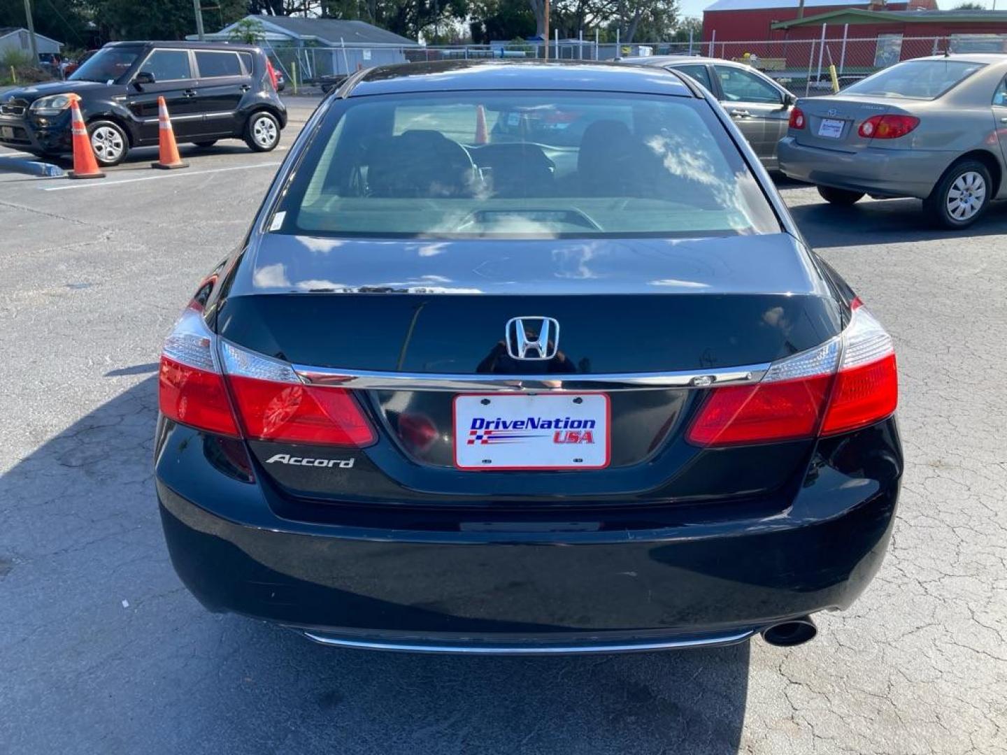 2015 BLACK HONDA ACCORD EX (1HGCR2F77FA) with an 2.4L engine, Continuously Variable transmission, located at 2929 9th St. West, Bradenton, 34205, (941) 242-2810, 27.473591, -82.570679 - Photo#3