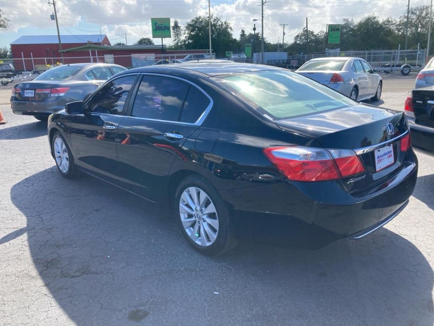 2015 BLACK HONDA ACCORD EX (1HGCR2F77FA) with an 2.4L engine, Continuously Variable transmission, located at 2929 9th St. West, Bradenton, 34205, (941) 242-2810, 27.473591, -82.570679 - Photo#4