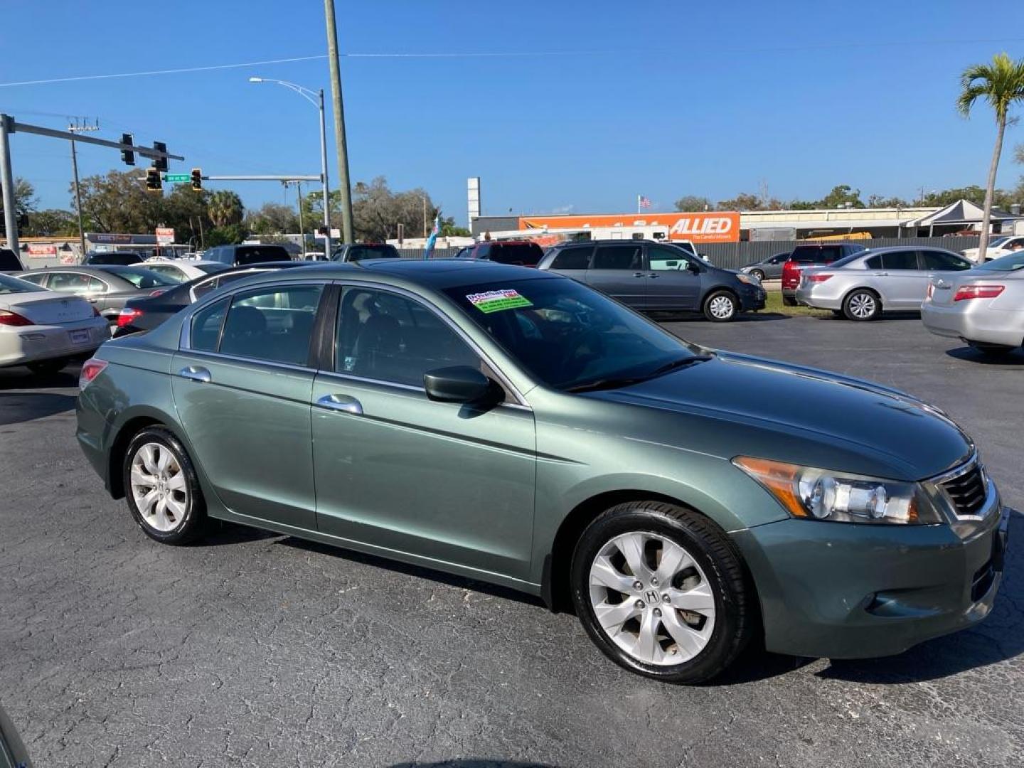 2008 GRAY HONDA ACCORD EXL (1HGCP36828A) with an 3.5L engine, Automatic transmission, located at 2929 9th St. West, Bradenton, 34205, (941) 242-2810, 27.473591, -82.570679 - Photo#0