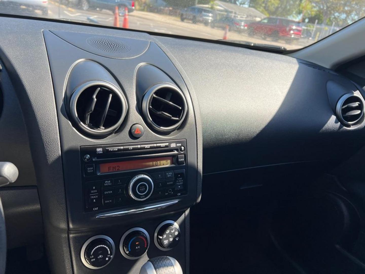 2015 RED NISSAN ROGUE SELECT S (JN8AS5MTXFW) with an 2.5L engine, Continuously Variable transmission, located at 2929 9th St. West, Bradenton, 34205, (941) 242-2810, 27.473591, -82.570679 - Photo#12