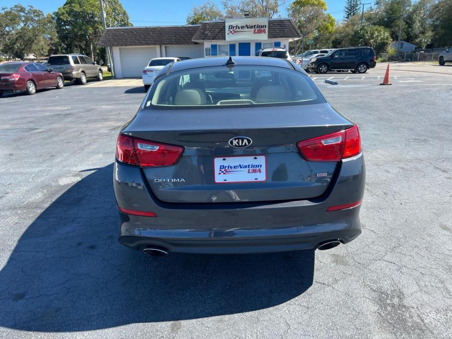 2015 GRAY KIA OPTIMA LX (KNAGM4A70F5) with an 2.4L engine, Automatic transmission, located at 2929 9th St. West, Bradenton, 34205, (941) 242-2810, 27.473591, -82.570679 - Thanks for inquring into DriveNation USA! All vehicles listed can be viewed at www.drivenationusa.com for vehicle history reports and additonal info. We cannot quote any terms such as down payments or monthly payments without an application. You can apply directly at www.drivenationusa.com or by con - Photo#6